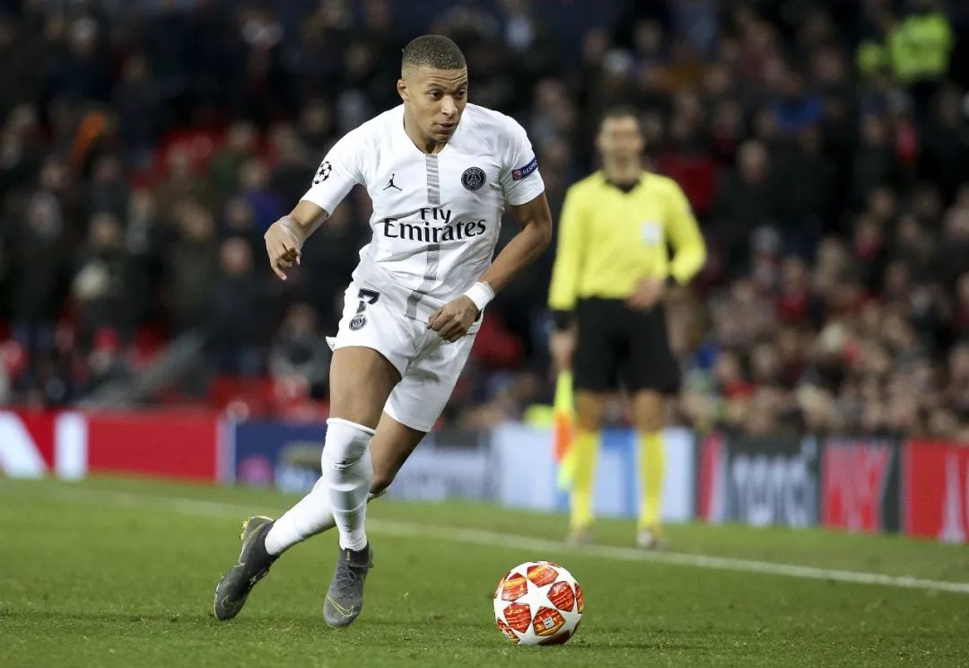 3377体育下载-今晨巴黎圣日耳曼调整名单以备CBA常规赛，豪取连胜环节打磨，更衣室稳定，高层口径保持一致